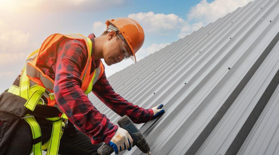 Professional residential roofers in Lucerne, MO